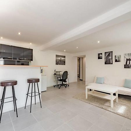 Guestready - Modern And Spacious Flat Near Vaise Lyon Buitenkant foto