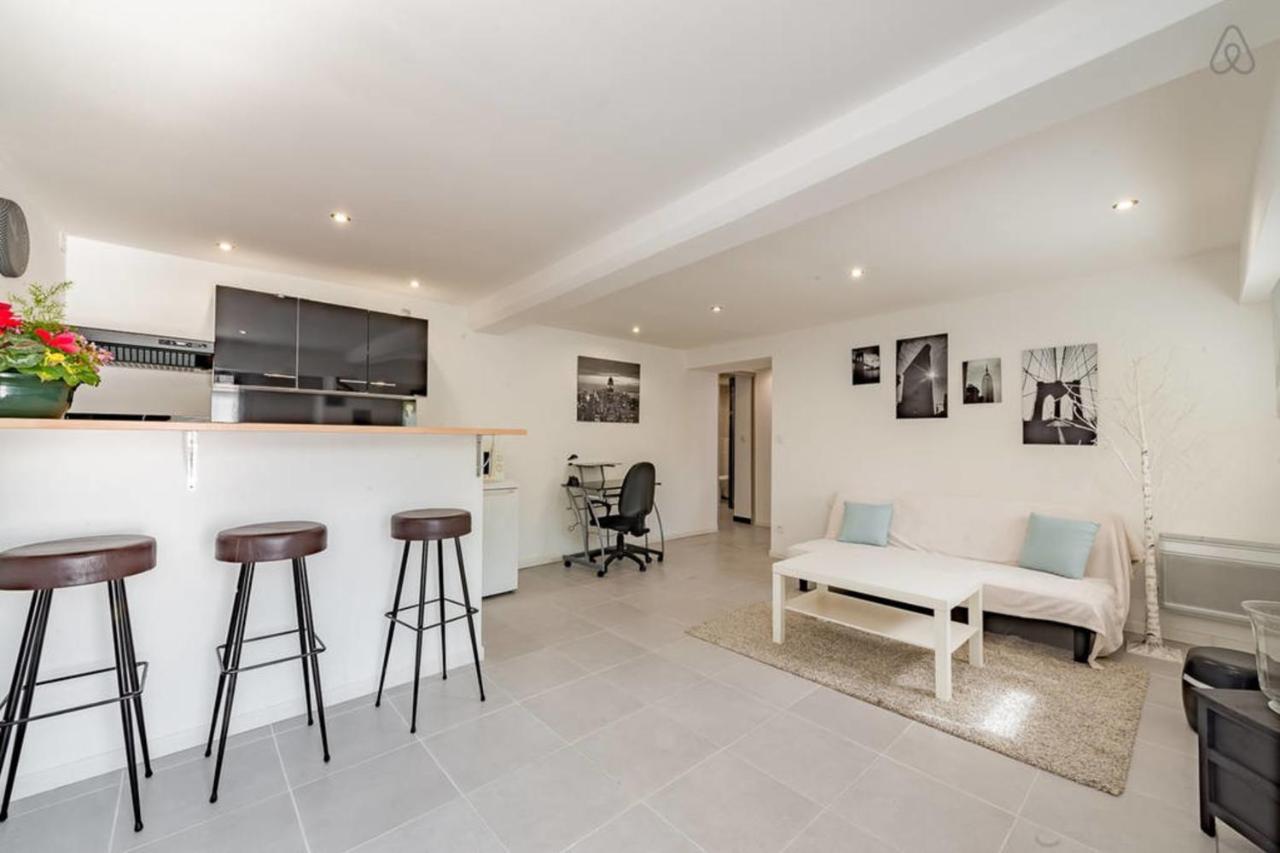 Guestready - Modern And Spacious Flat Near Vaise Lyon Buitenkant foto